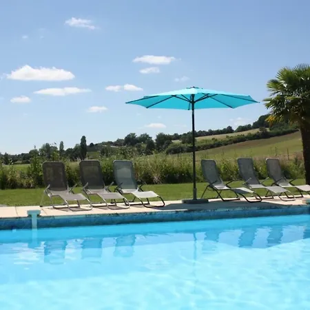 Grand Pré ! Et La Roulotte De *