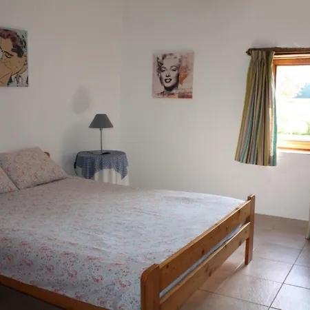 Grand Pré ! Et La Roulotte De * Roquecor