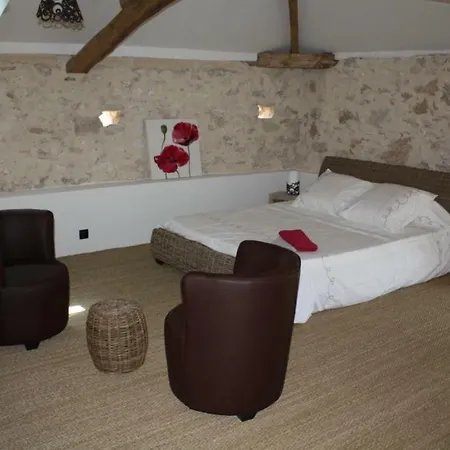 Hébergement de vacances Grand Pré ! Et La Roulotte De *