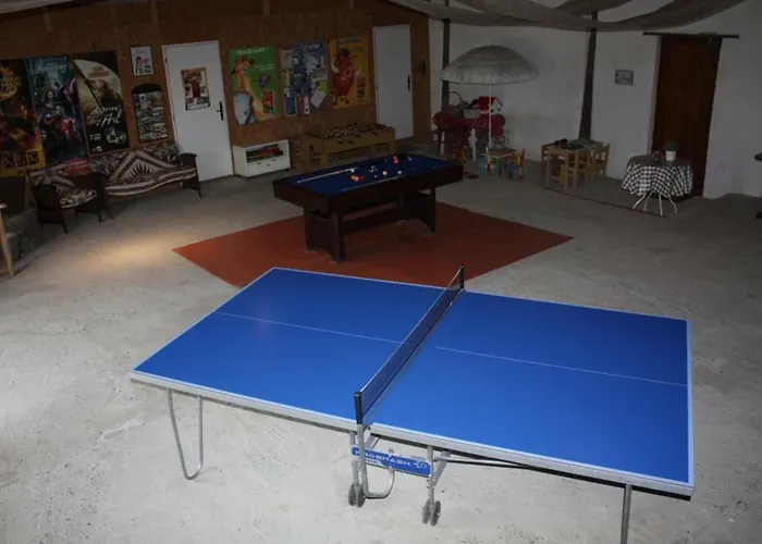 Vakantiehuis Grand Pre ! Et La Roulotte De *