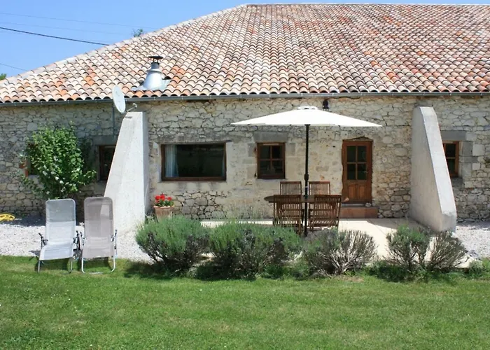 Vakantiehuis Grand Pre ! Et La Roulotte De Roquecor