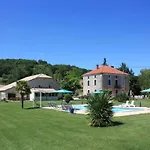 Grand Pré ! Et La Roulotte De * Roquecor