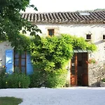 Grand Pré ! Et La Roulotte De