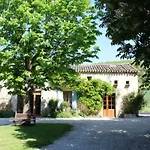 Grand Pre ! Et La Roulotte De Semesterbostad Roquecor