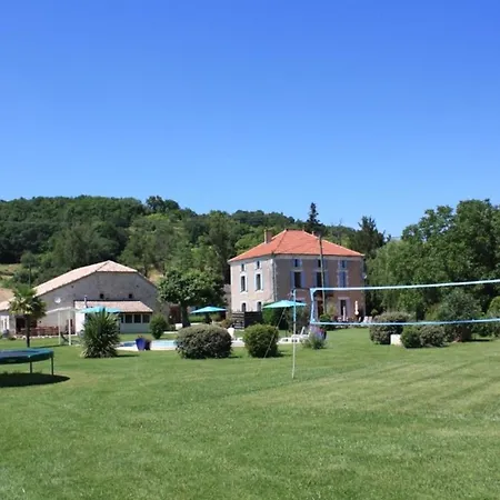 Grand Pré ! Et La Roulotte De