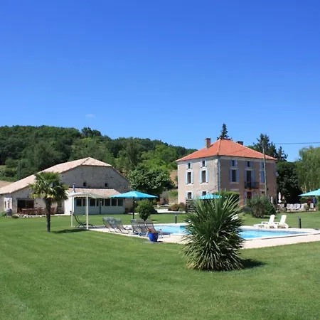 Hébergement de vacances Grand Pré ! Et La Roulotte De