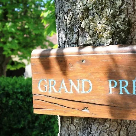 Grand Pre ! Et La Roulotte De *