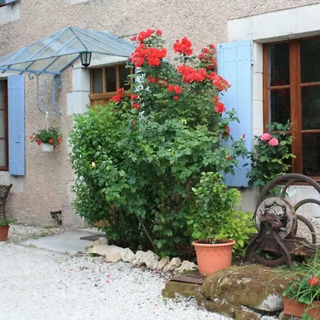 Holiday home Grand Pre ! Et La Roulotte De Roquecor