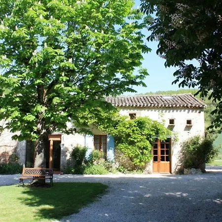 Grand Pre ! Et La Roulotte De Holiday home Roquecor