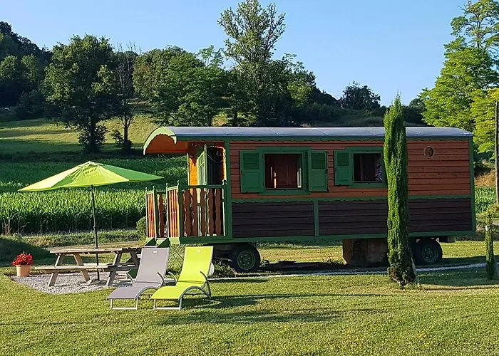 Grand Pre ! Et La Roulotte De Dom wakacyjny Roquecor