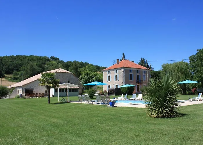 Dom wakacyjny Grand Pre ! Et La Roulotte De