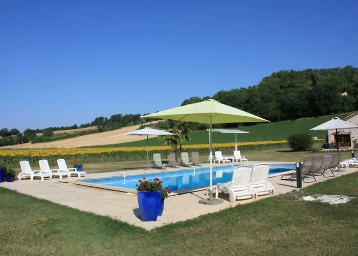 Grand Pre ! Et La Roulotte De * Roquecor