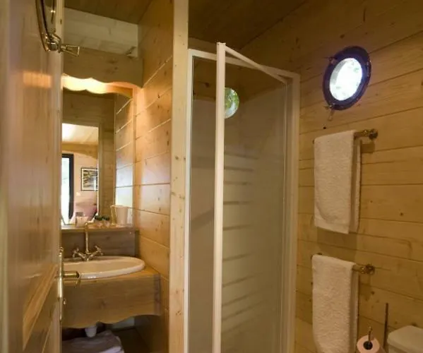 Grand Pre ! Et La Roulotte De *